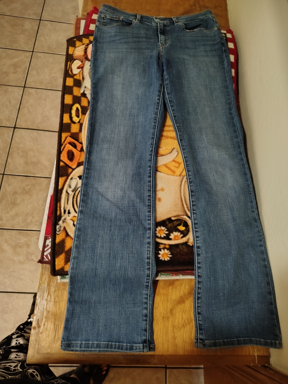 Women's Blue Jeans - Classic Boot